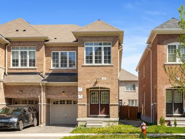 29 Backwater Trl, Brampton, ON L7A 5C2