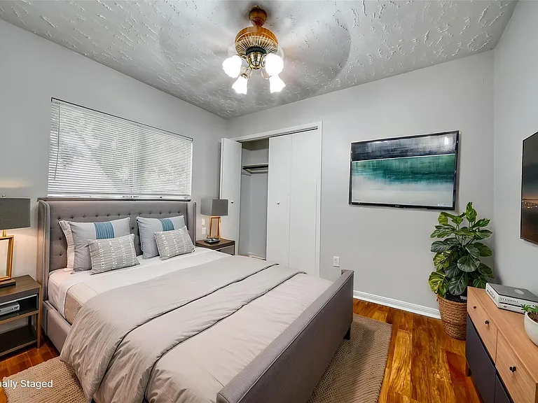 2014 Powder Mist Ln — Photo 19