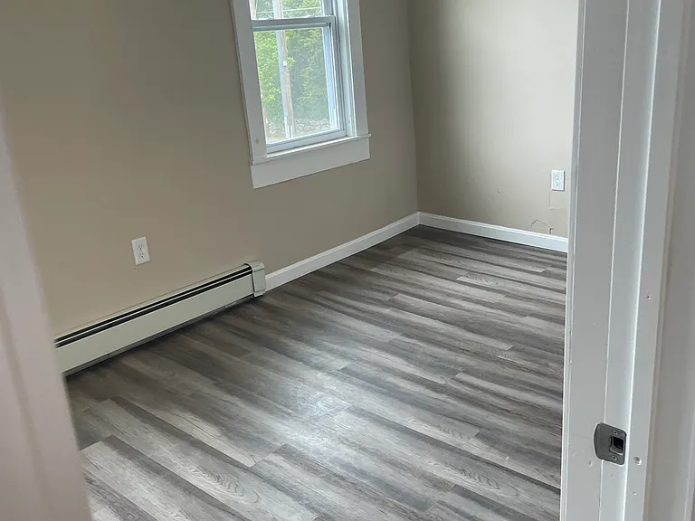 8 Village St #2B — Photo 4