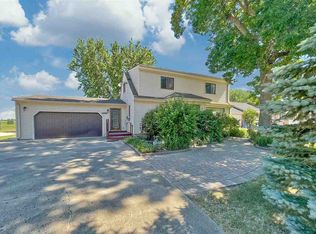 20954 151st St, Spirit Lake, IA 51360