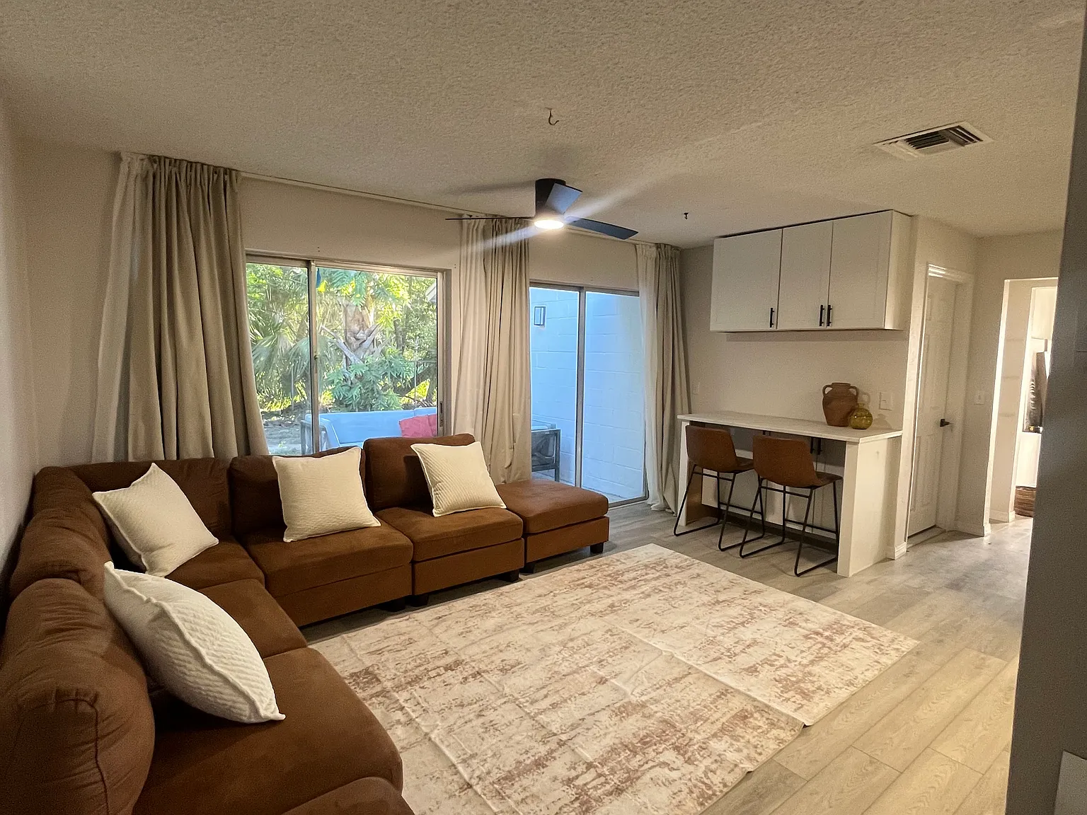 5 bed, $569 — Photo 4