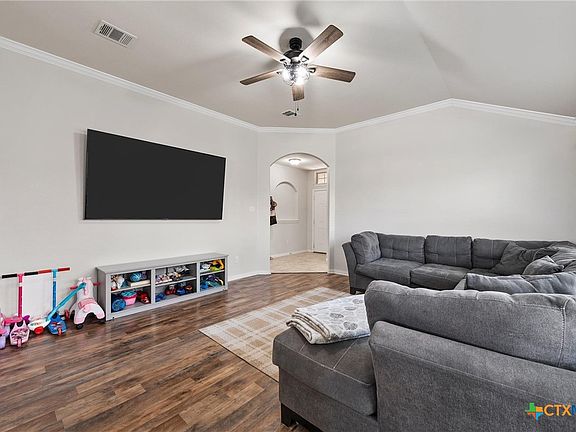 3rd image of 6204 Taffinder Ln