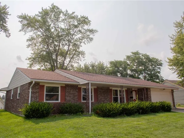 5184 Seville Dr, Englewood, OH 45322
