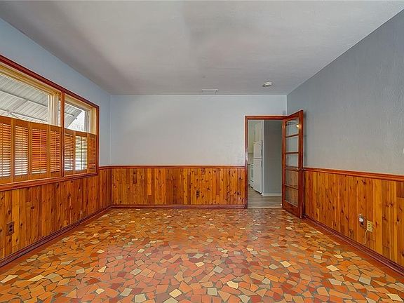 5th image of 1133 W Marjorie St