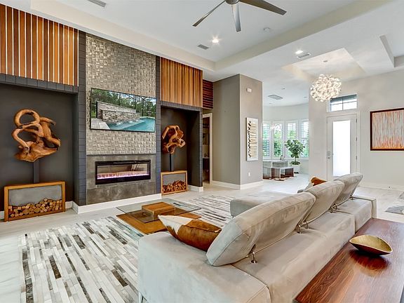 2nd image of 95032 Sweetberry Way