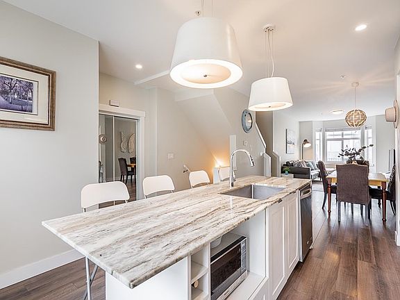 4th image of 20852 77a Ave #83