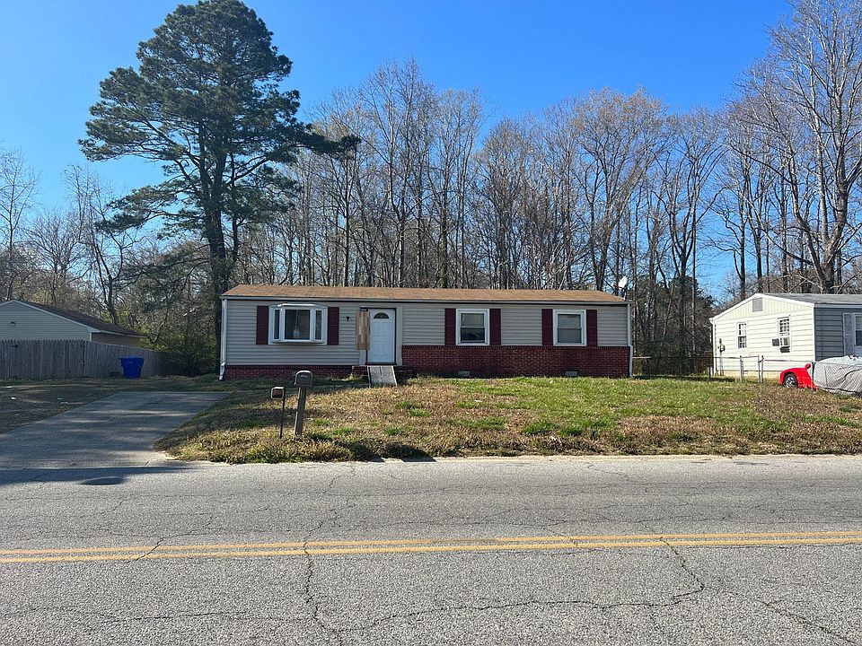 1st image of 1226 Blythewood Ln