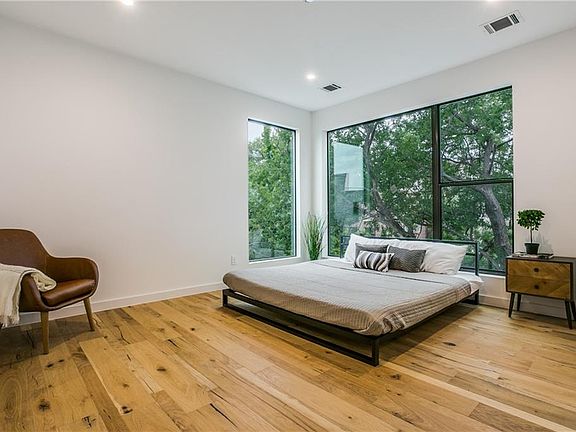 4th image of 2711 Kimsey Dr #1-4