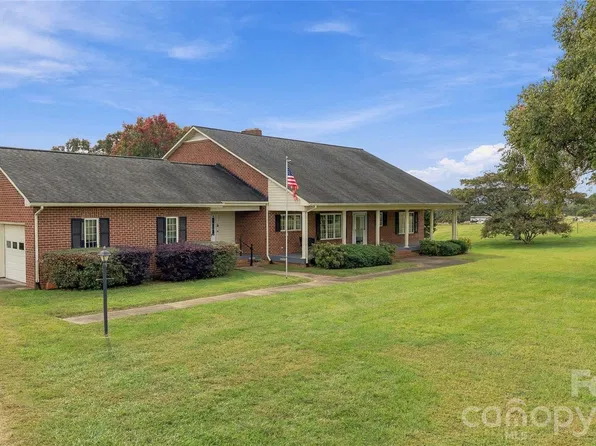 4020 Harris Creek Rd, Lawndale, NC 28090