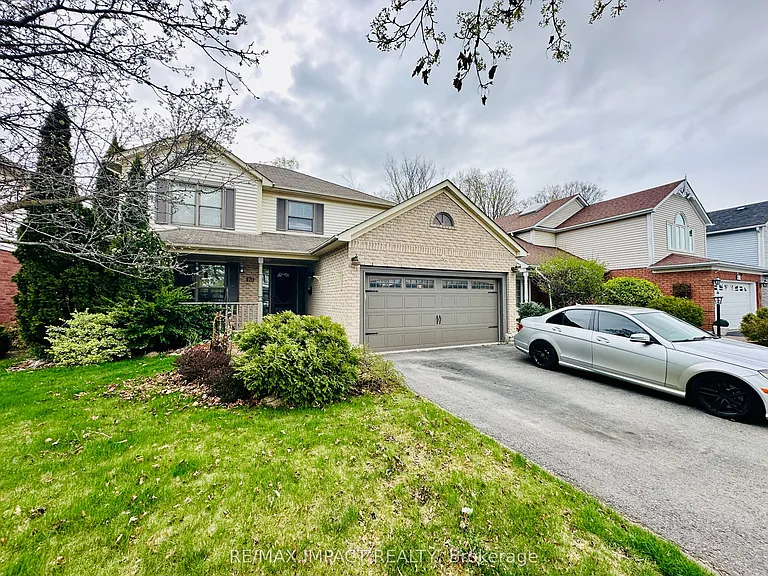 470 Safari Dr — Photo 2