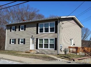 856 Manville Rd, Woonsocket, RI 02895