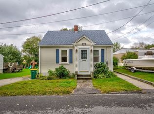 81 Park Ave, Somerset, MA 02726