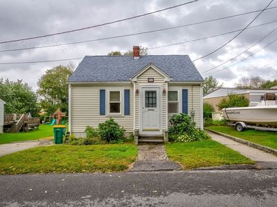 81 Park Ave, Somerset, MA, 02726