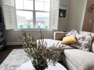 8465 Cromwell Dr #5, Windsor, CO 80528