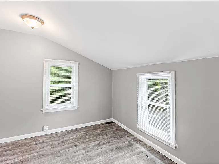 675 Main St #2 — Photo 21