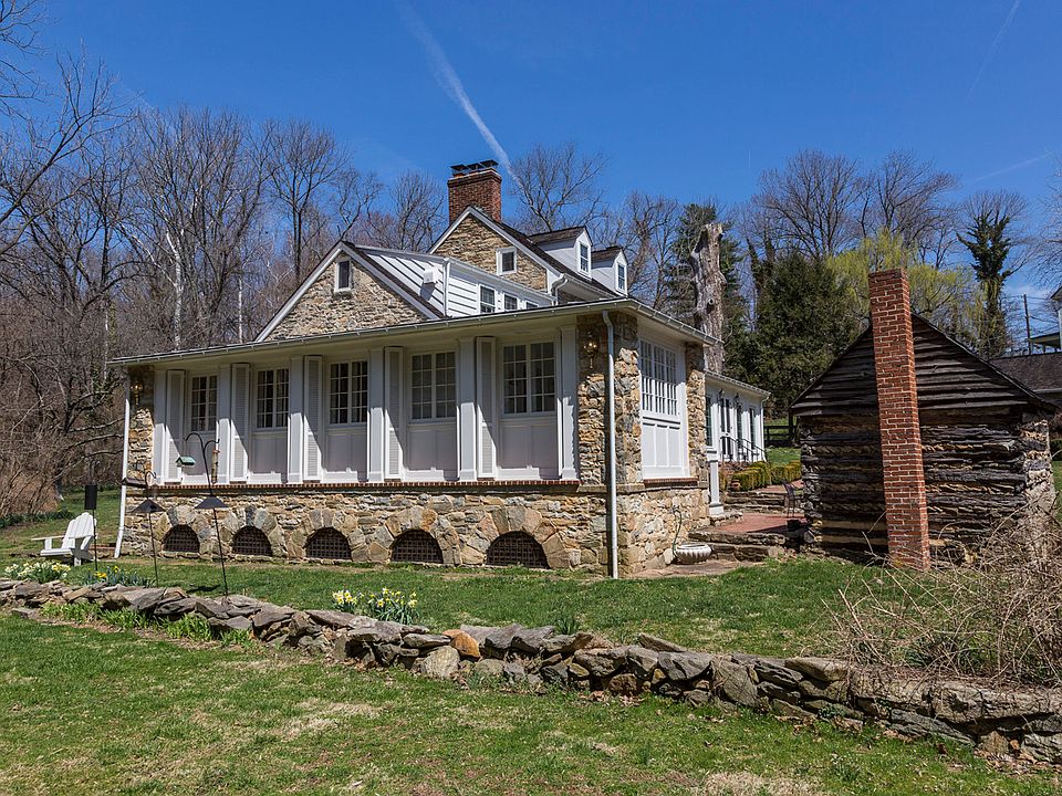 318 Market St, Brookeville, MD 20833 Zillow