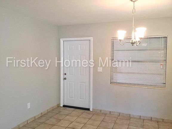 2nd image of 20715 Leeward Ln