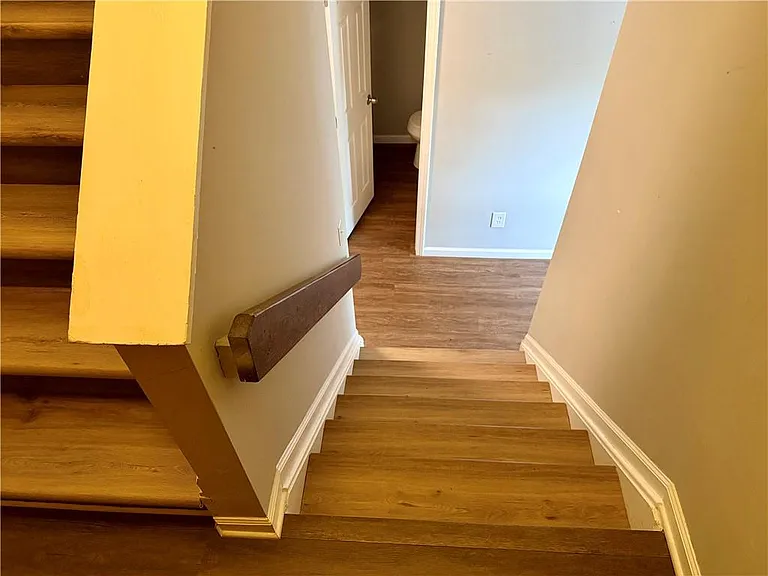 1059 Mariners Dr — Photo 13