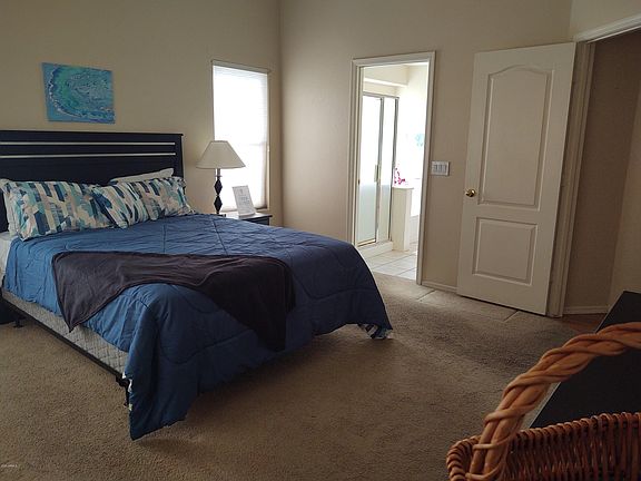 4th image of 9619 W Clara Ln