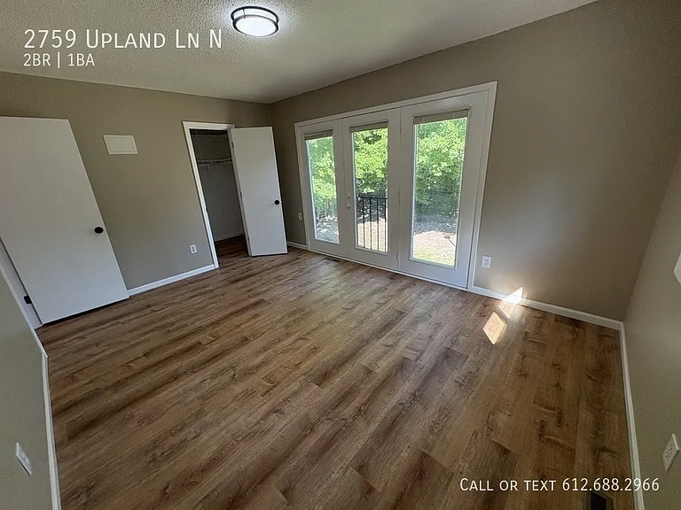 2759 Upland Ln N — Photo 10