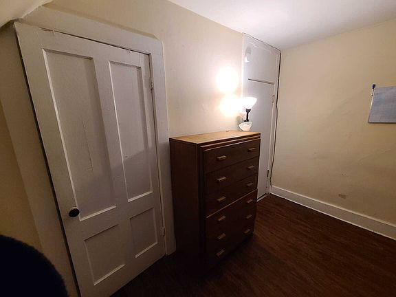 2nd image of 71 Vine St #10595924