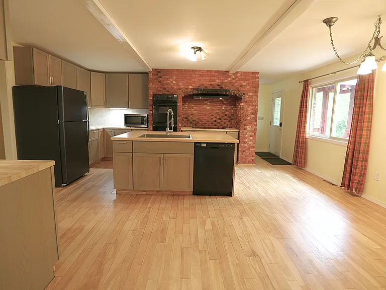 1 Piper Rd — Photo 18