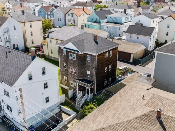 231 County St, Fall River, MA 02723