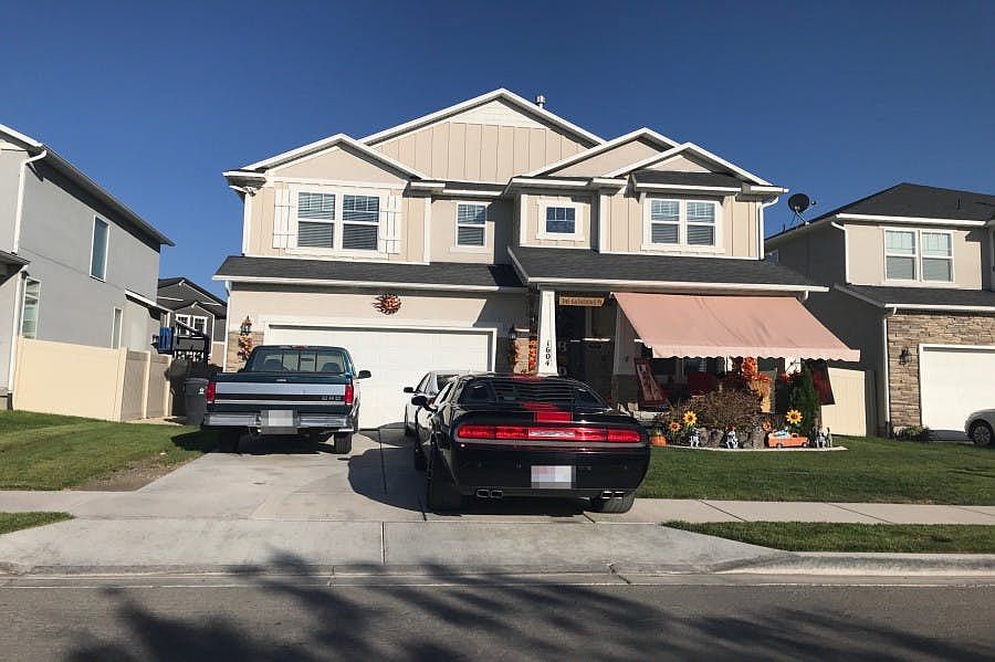 1st image of 1604 N Cordoba Dr