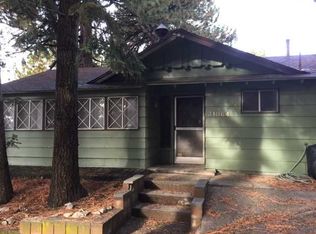 31064 Summit Dr, Running Springs, CA 92382