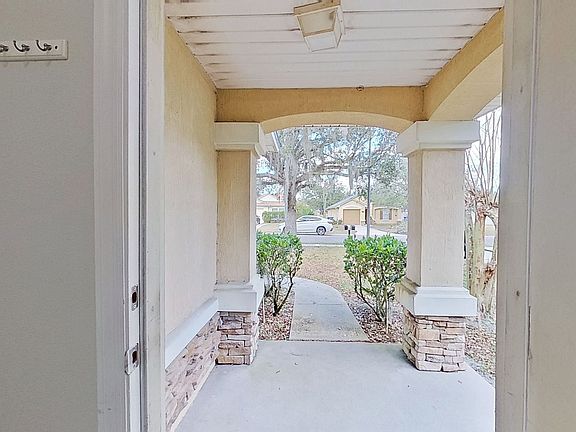 3rd image of 796 Wynfield Cir