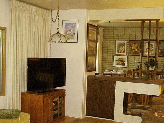 5th image of 6222 Yucatan Ave