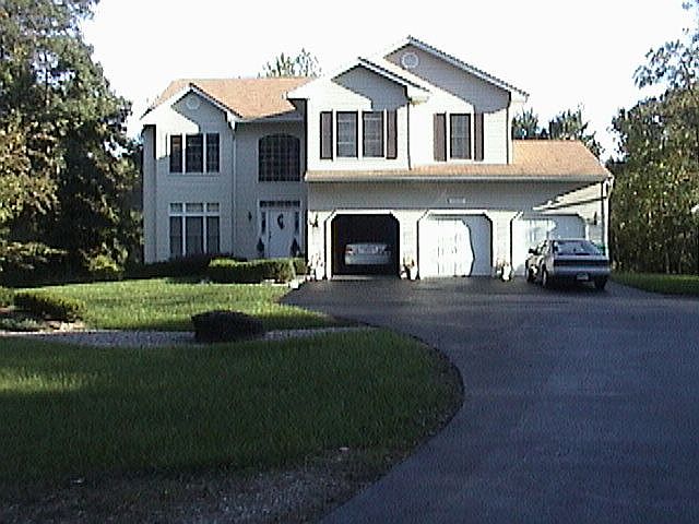 1st image of 23035 Piney Wood Cir