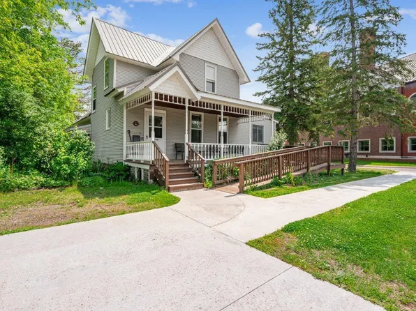 1208 2nd Ave W, Ashland, WI 54806