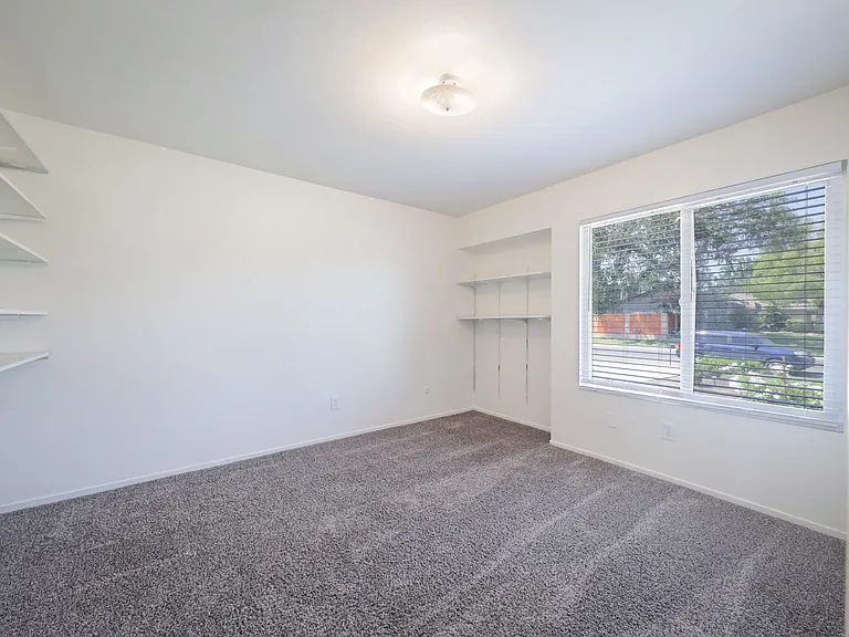 7001 Altaville Ln — Photo 9