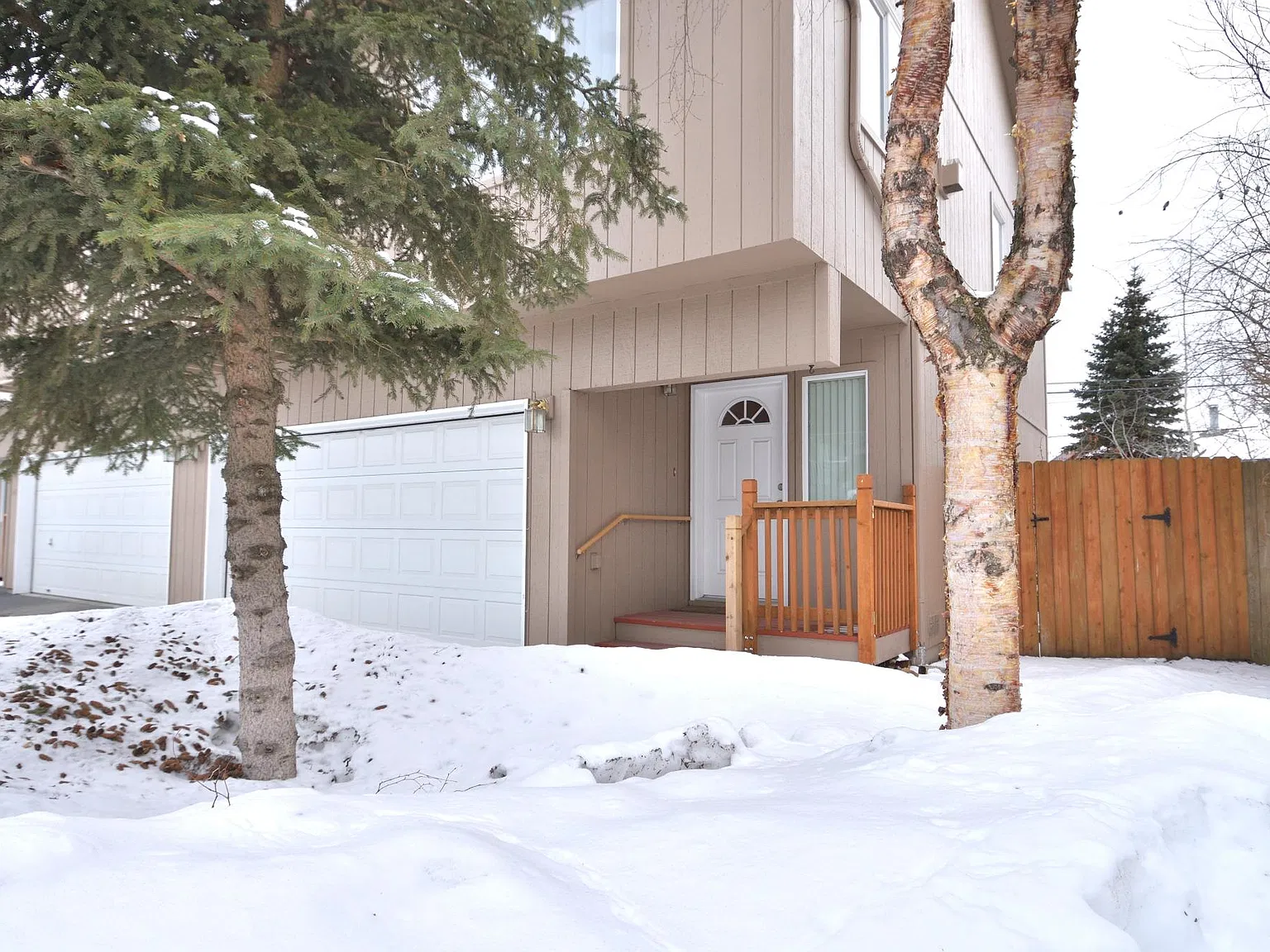 2 bed, 1245 sqft, $2,400 — Photo 2