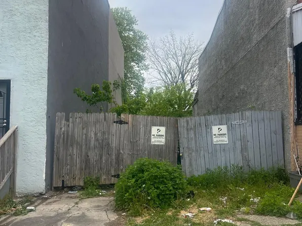 4452 Griscom St, Philadelphia, PA 19124