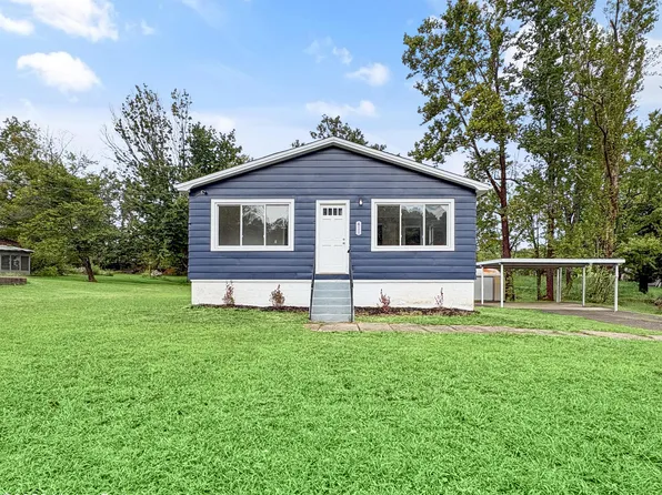 411 Blackjack Rd, Radcliff, KY 40160