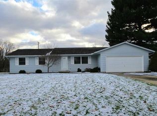 1841 Badgley Rd, Jackson, MI 49203