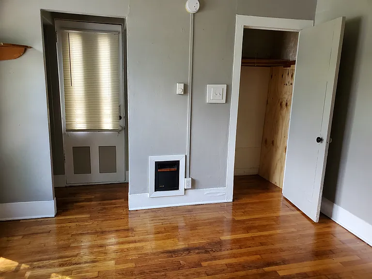 422 W Dutton St #1 — Photo 5