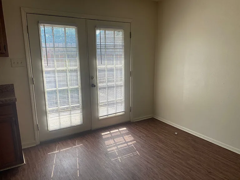 1408 Jade Ave — Photo 3