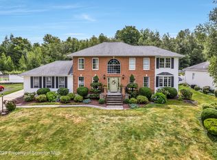810 Laurel St, Mayfield, PA 18433