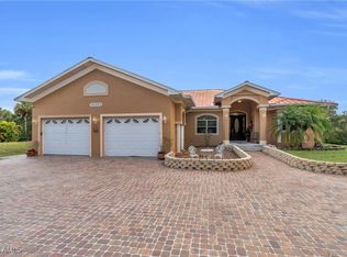16930 Cypress Creek Dr, North Fort Myers, FL 33917