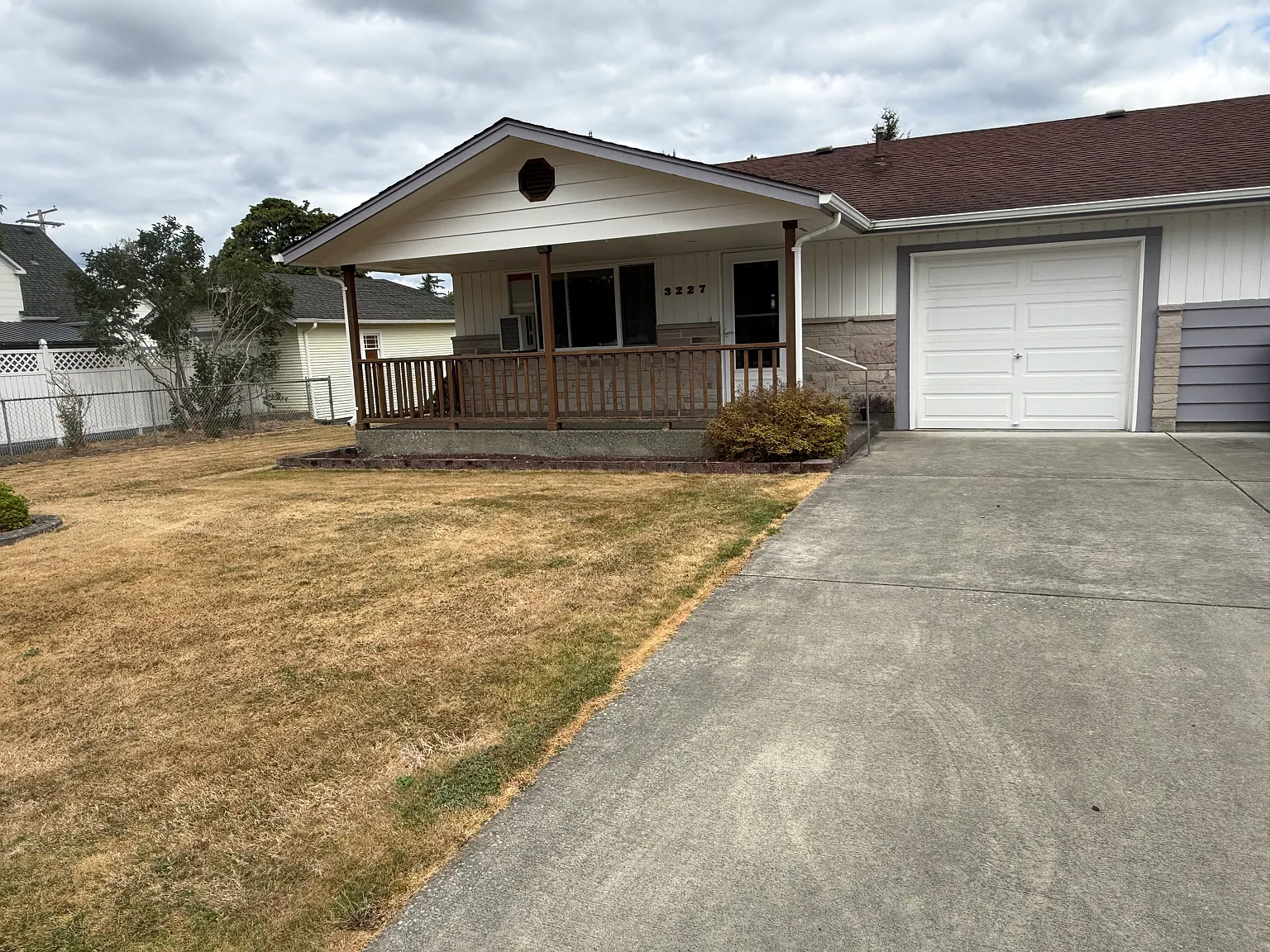 2 bed, 750 sqft, $2,000 — Photo 1