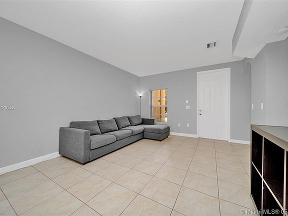 5th image of 4123 NE 24th St #4123