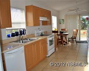 3rd image of 2612 Westwood Ave