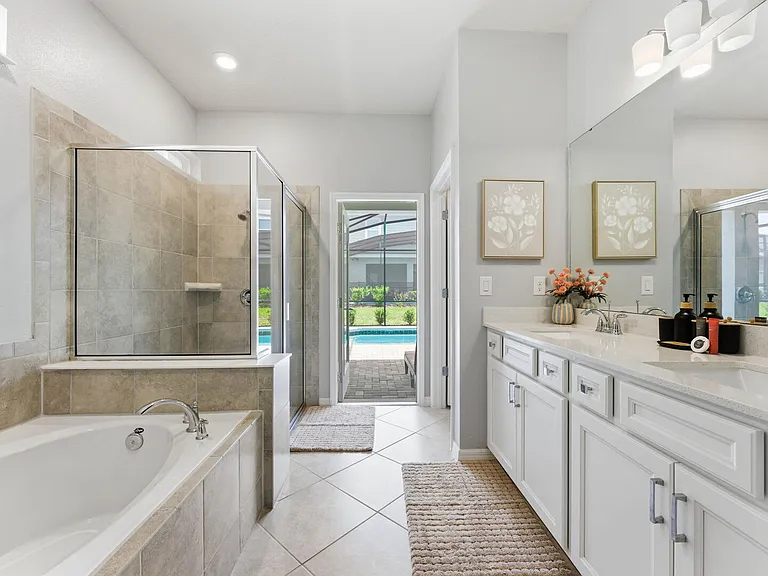 Sandy Cliffs Dr — Photo 28