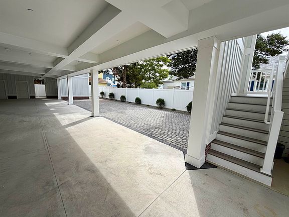 3rd image of 6307 New Jersey Ave #202