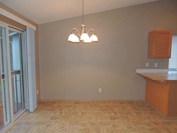 3rd image of 16818 123rd Avenue Ct E