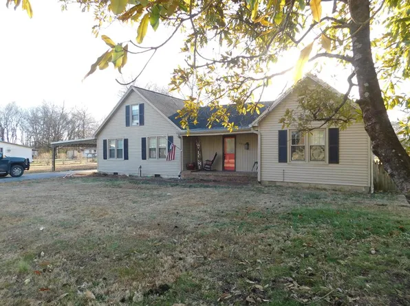 221 N Ewing St, Guthrie, KY 42234