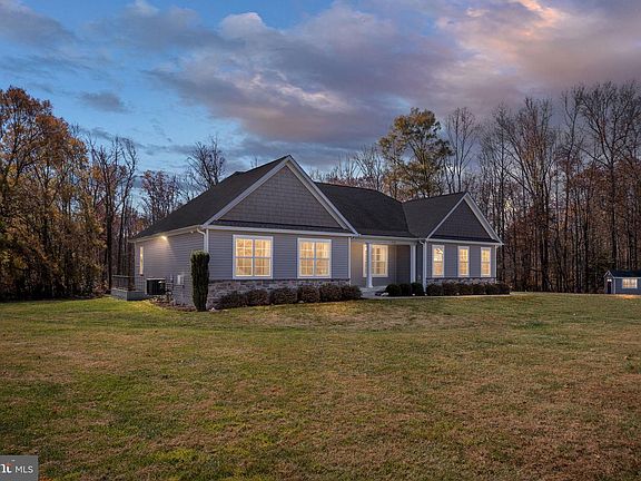 2nd image of 245 Saddle Ridge Ln